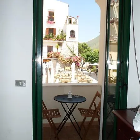 Casa Cardi Lägenhet Sperlonga