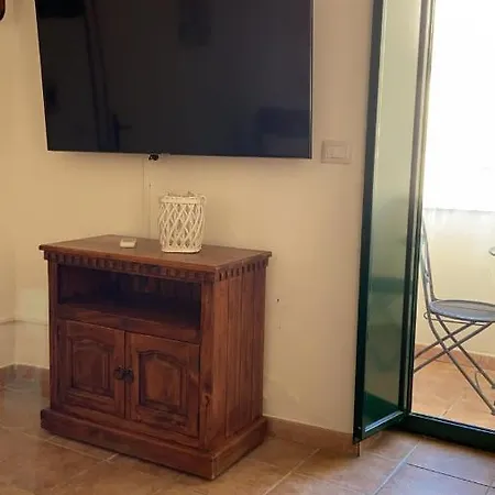 Casa Cardi Daire *